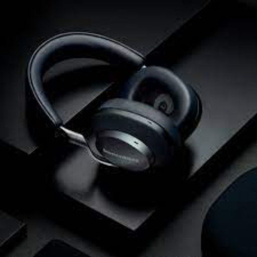 Bowers & Wilkins PX8 guide